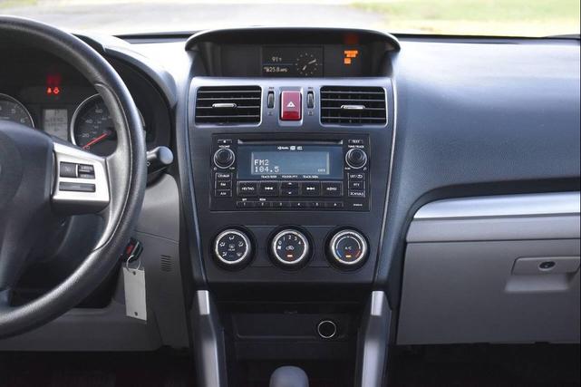 Photo of 2015 Green Subaru Forester