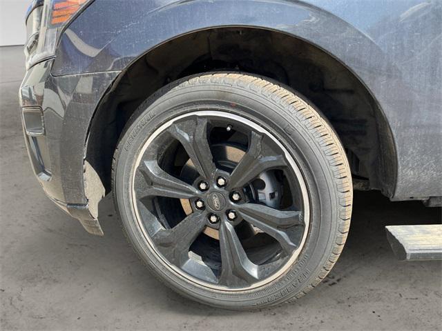 Photo of 2024 Dark Matter Gray Metallic Ford Expedition