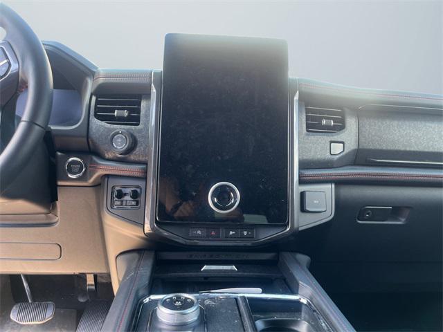 Photo of 2024 Dark Matter Gray Metallic Ford Expedition