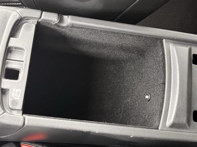 Photo of 2018 Diamond Black Crystal Pearlcoat Jeep Grand Cherokee