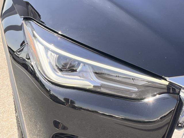 Photo of 2024 Black Obsidian INFINITI QX50
