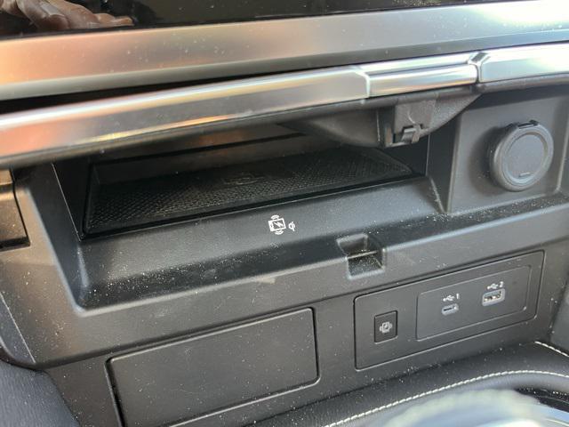 Photo of 2023 Black Obsidian INFINITI QX80
