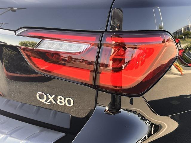Photo of 2023 Black Obsidian INFINITI QX80
