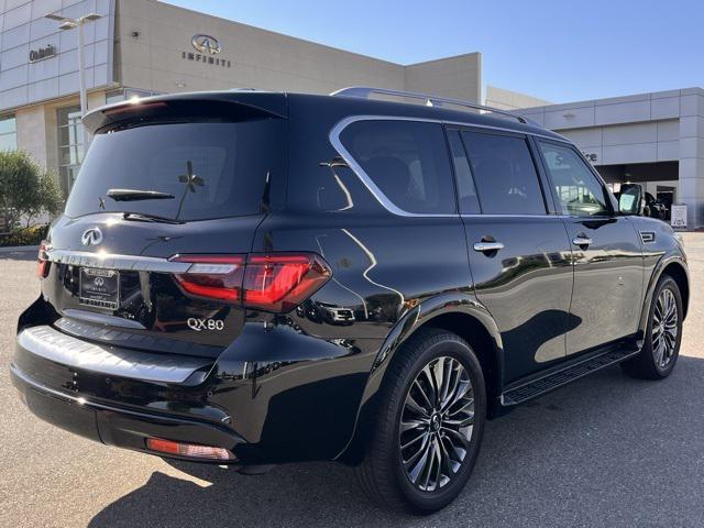Photo of 2023 Black Obsidian INFINITI QX80