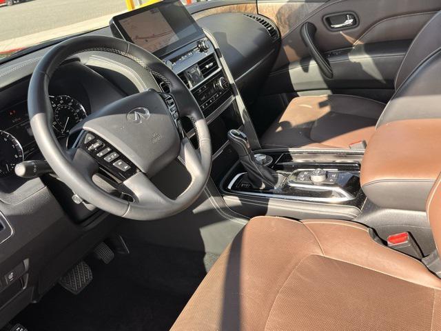 Photo of 2023 Black Obsidian INFINITI QX80