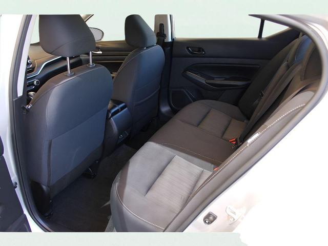 Photo of 2024 Brilliant Silver Metallic Nissan Altima
