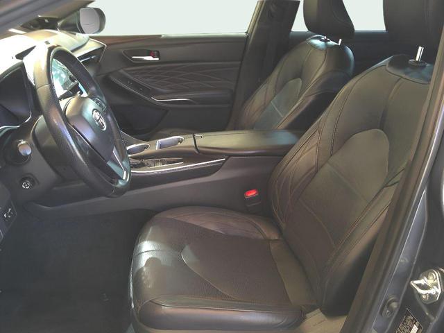 Photo of 2021 Harbor Gray Metallic Toyota Avalon Hybrid
