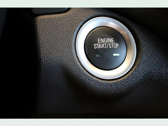 Photo of 2023 Summit White Chevrolet Equinox