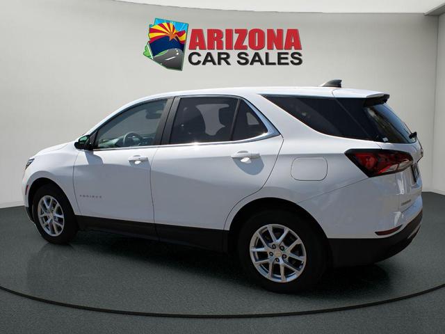 Photo of 2023 Summit White Chevrolet Equinox