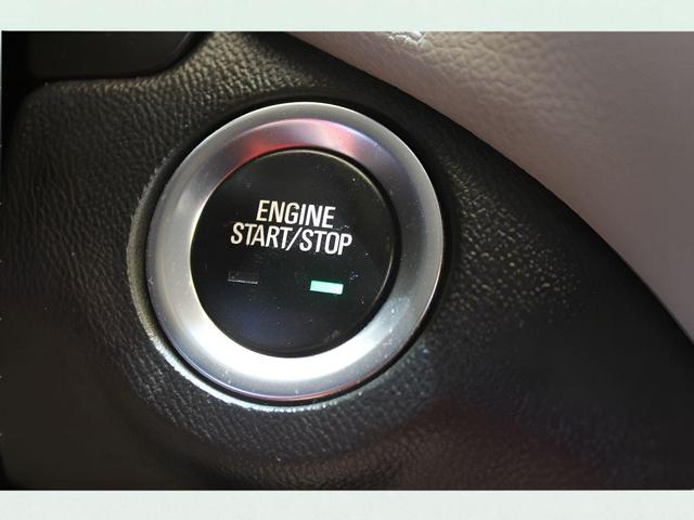 Photo of 2022 Summit White Chevrolet Equinox