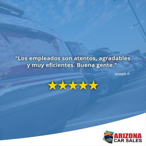 Photo of 2019 Crystal White Tricoat Cadillac XT4