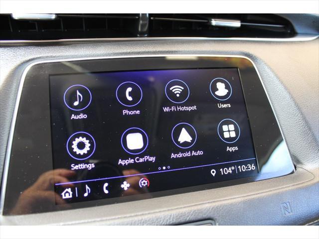 Photo of 2019 Crystal White Tricoat Cadillac XT4