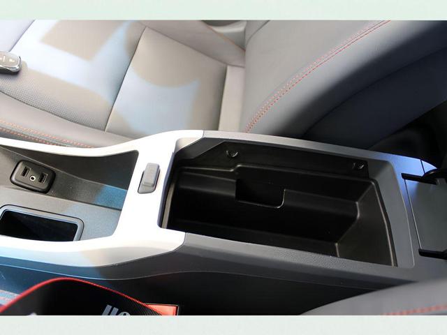Photo of 2017 Mosaic Black Metallic Chevrolet Bolt EV