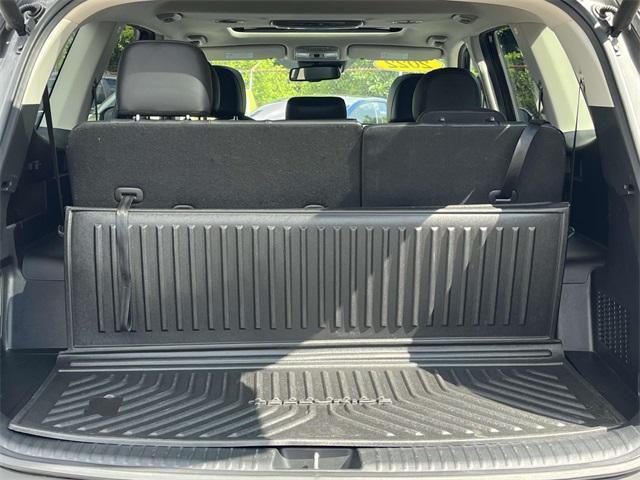 Photo of 2022 Dark Moss Kia Telluride