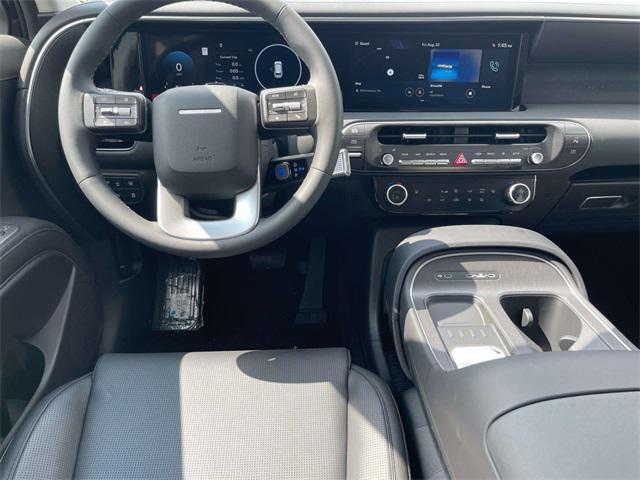 Photo of 2026 Galaxy Maroon Pearl Hyundai PALISADE
