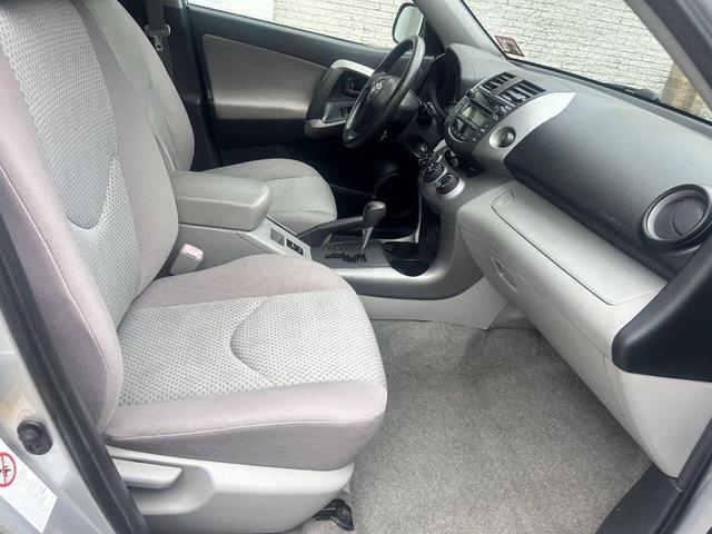 Photo of 2007 Classic Silver Metallic Toyota RAV4