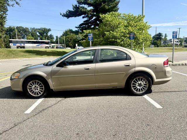 Photo of 2004 Light Almond Pearl Metallic Clearcoat Chrysler Sebring