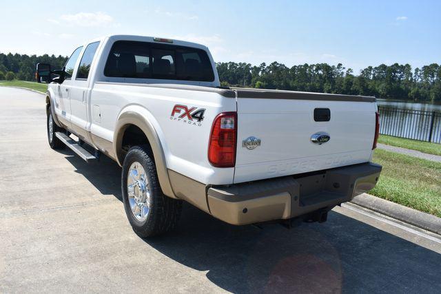 Photo of 2013 White Ford F-250