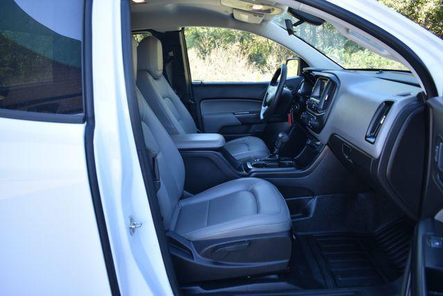 Photo of 2017 Summit White Chevrolet Colorado