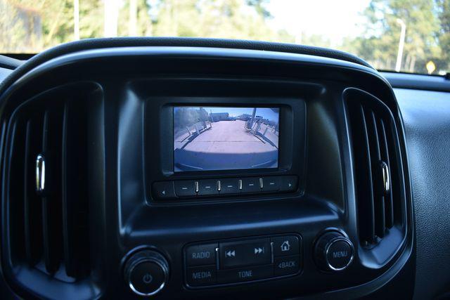 Photo of 2017 Summit White Chevrolet Colorado