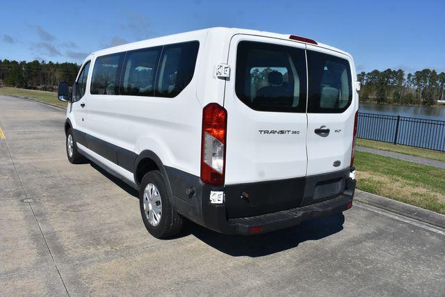 Photo of 2015 Oxford White Ford Transit-350