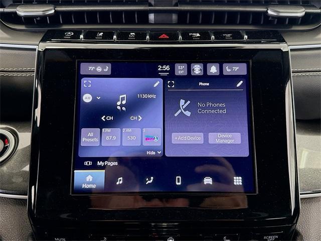 Photo of 2023 Diamond Black Jeep Grand Cherokee L