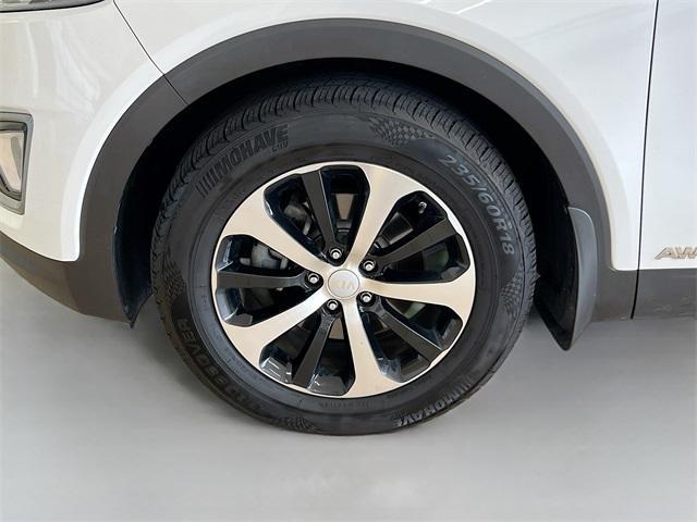 Photo of 2017 Snow White Pearl Kia Sorento