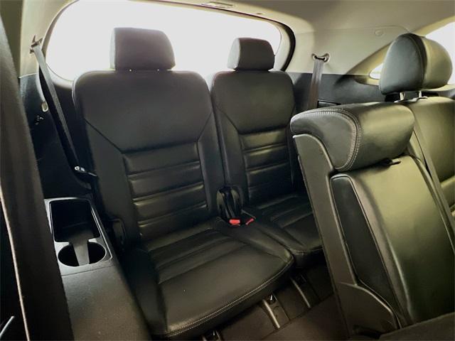 Photo of 2017 Snow White Pearl Kia Sorento