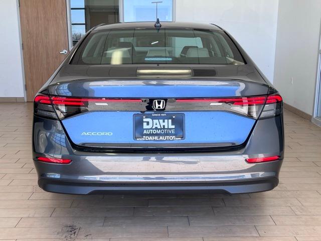 Photo of 2025 Meteorite Gray Metallic Honda Accord