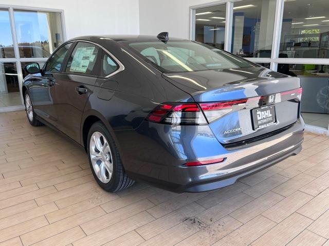 Photo of 2025 Meteorite Gray Metallic Honda Accord