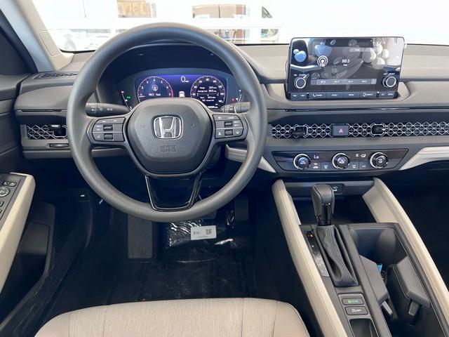 Photo of 2025 Meteorite Gray Metallic Honda Accord