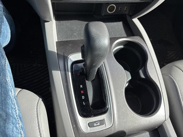 Photo of 2017 Blue Honda Pilot