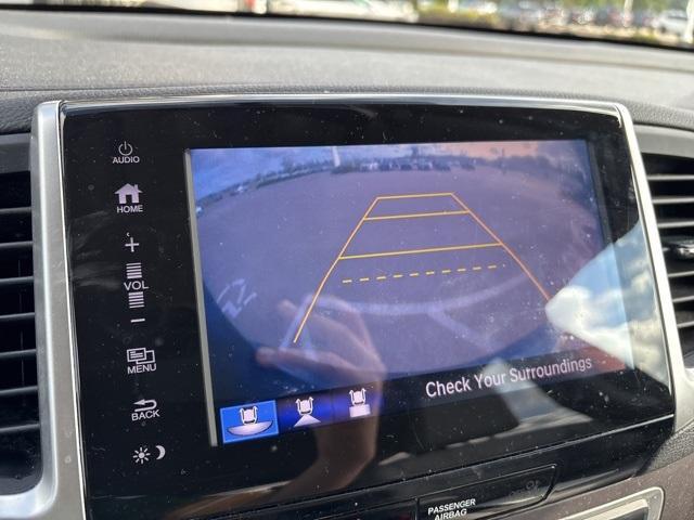 Photo of 2017 Blue Honda Pilot