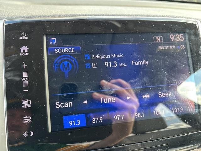 Photo of 2017 Blue Honda Pilot