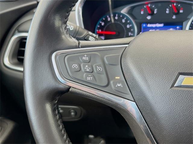 Photo of 2020 Silver Ice Metallic Chevrolet Equinox
