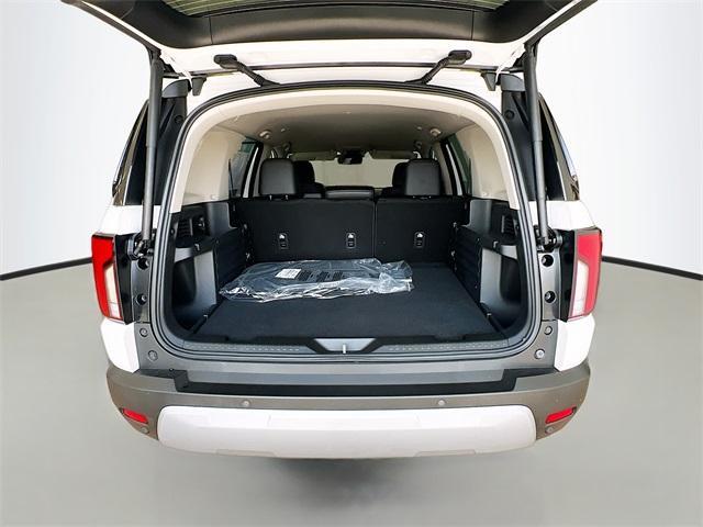 Photo of 2026 Platinum White Pearl Honda Passport