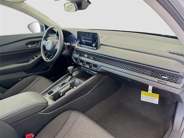 Photo of 2025 Solar Silver Metallic Honda Accord