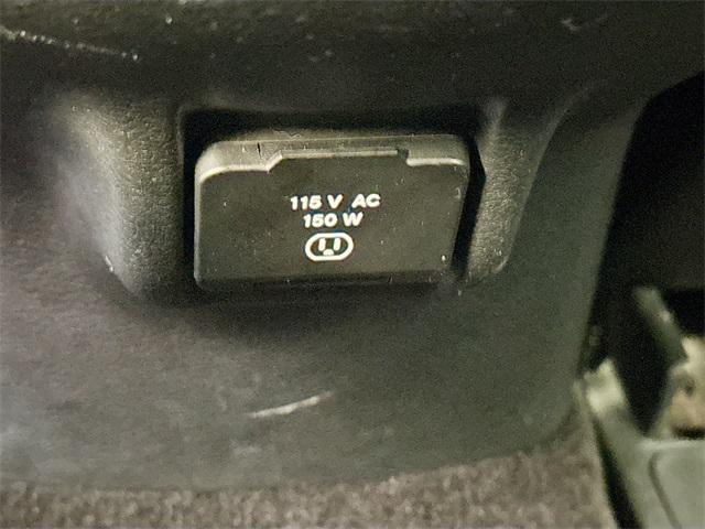 Photo of 2015 Eco Green Pearlcoat Jeep Cherokee