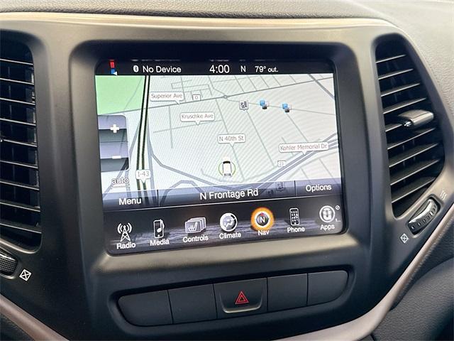 Photo of 2015 Eco Green Pearlcoat Jeep Cherokee