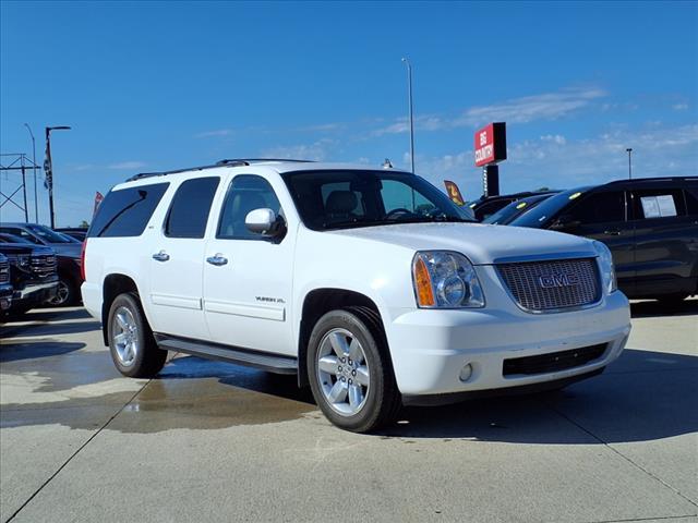 Photo of 2012 Summit White GMC Yukon XL