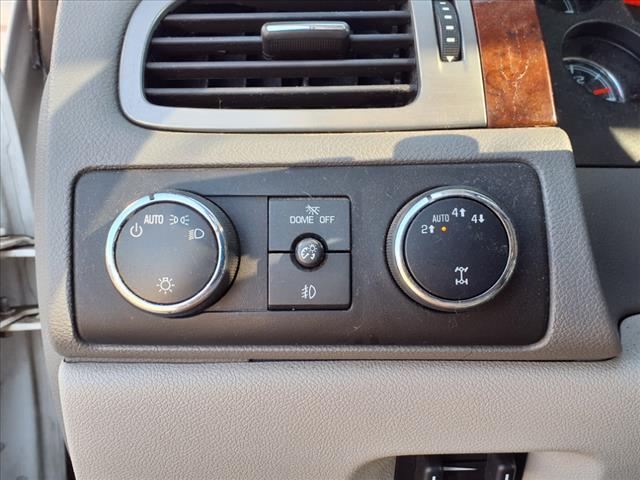 Photo of 2012 Summit White GMC Yukon XL