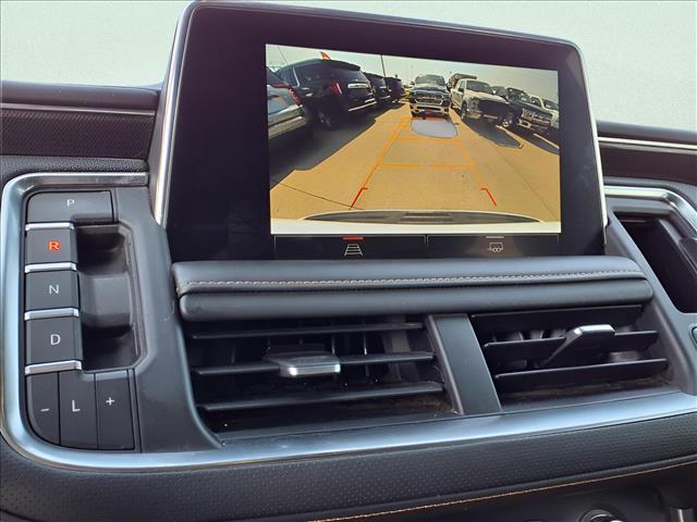 Photo of 2022 Summit White GMC Yukon XL