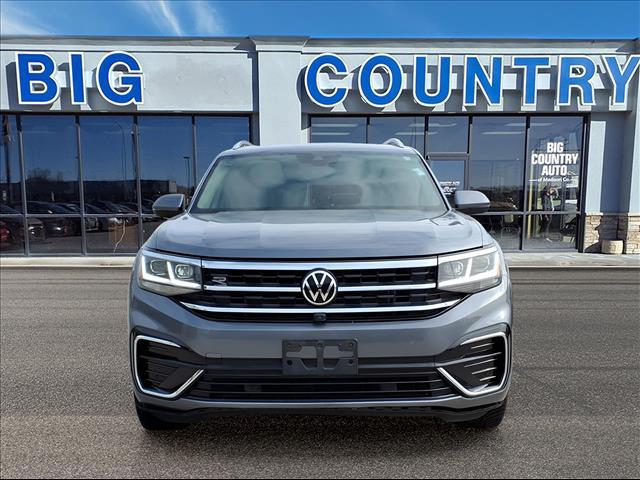 Photo of 2022 Platinum Gray Metallic Volkswagen Atlas