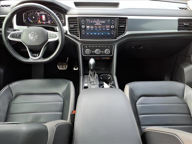 Photo of 2022 Platinum Gray Metallic Volkswagen Atlas