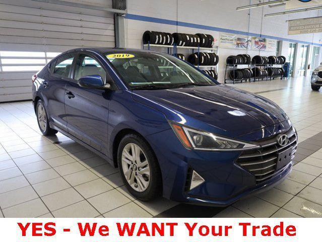 Photo of 2019 Lakeside Blue Hyundai ELANTRA