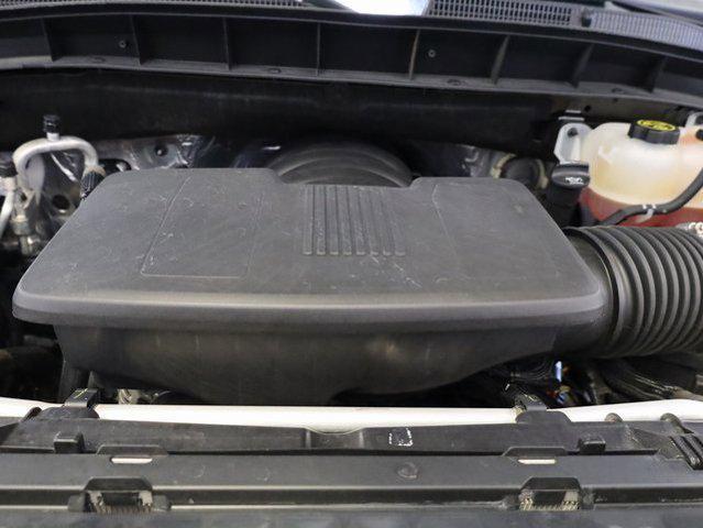 Photo of 2023 Summit White GMC Sierra 1500
