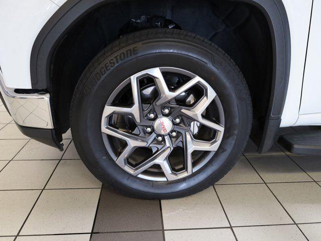 Photo of 2023 Summit White GMC Sierra 1500
