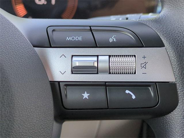 Photo of 2025 Shimmering Silver Hyundai TUCSON