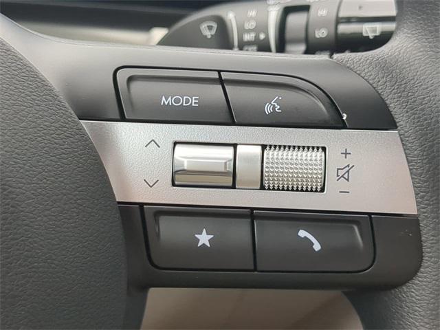 Photo of 2025 Ecotronic Gray Hyundai TUCSON