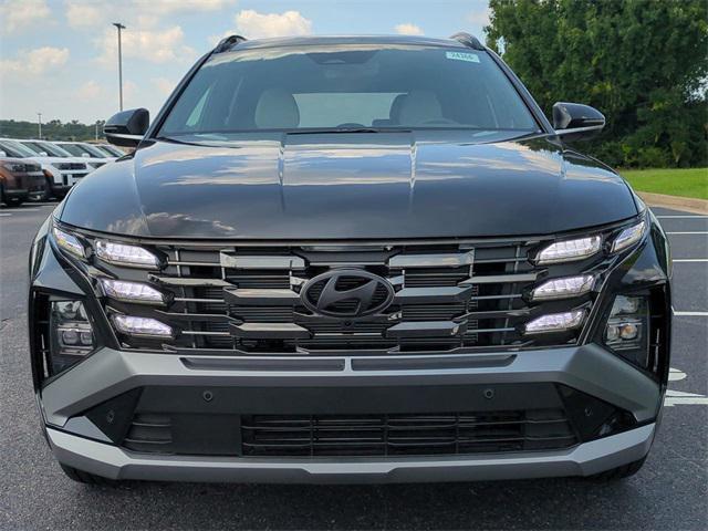 Photo of 2025 Phantom Black Hyundai TUCSON